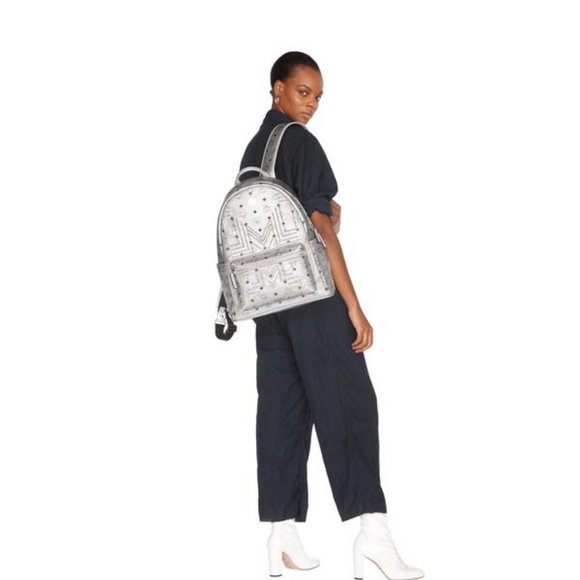 MCM Stark Gunta M Studs Large Silver Backpack main image 5